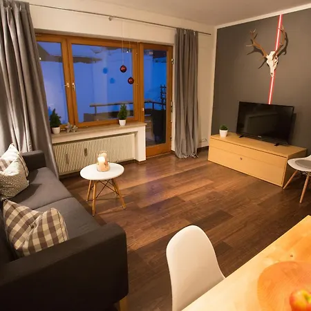 Ifenblick شقة